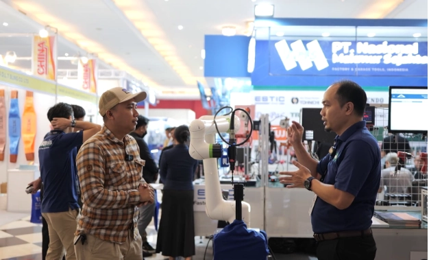 NMStools Penyedia Lengkap FANUC Cobot