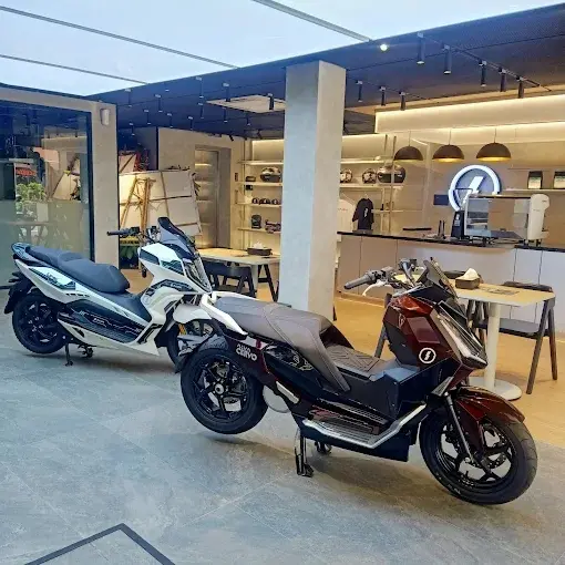 Tampilan Bengkel Modern